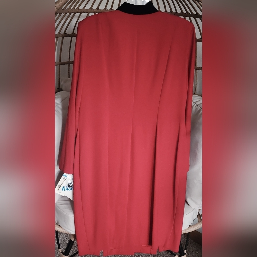 J. Taylor Red Sheath Dress W Black Velvet Collar & Buttons Long Sleeve Sz 16 NWT - Picture 8 of 11